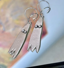 Load image into Gallery viewer, A Pair of Ghouls Earrings
