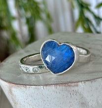 Load image into Gallery viewer, Spread the Love Moonstone Ring

